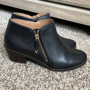 Vionic Jolene Bootie